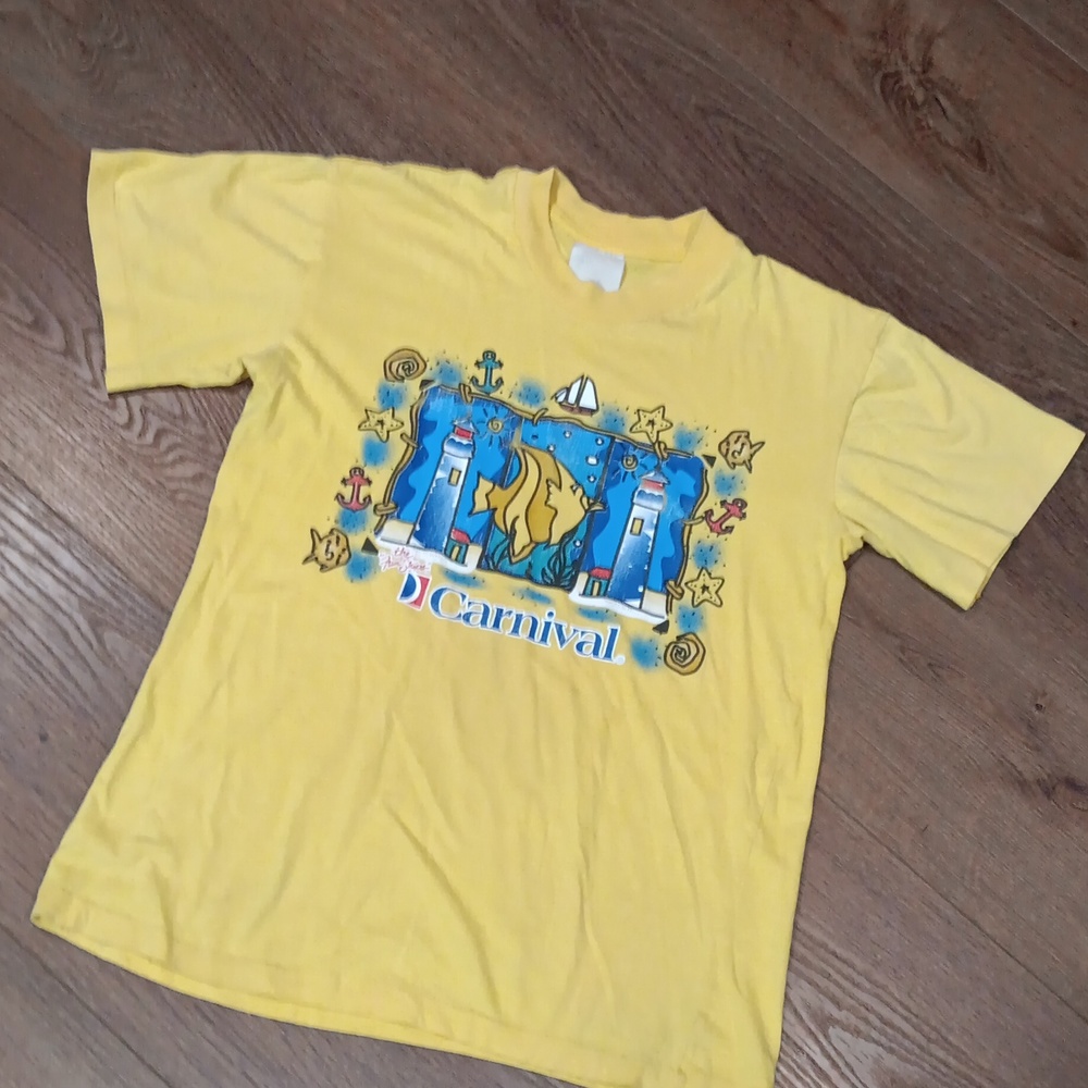 VINTAGE CARNIVAL CRUISE SUNGLE STITCH GRAPHIC TSHIRT.   #5827